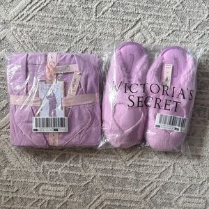 Victoria's Secret Pink Pajama and Slippers Set
